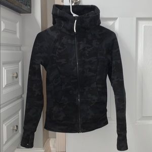 Lululemon scuba hoodie camo